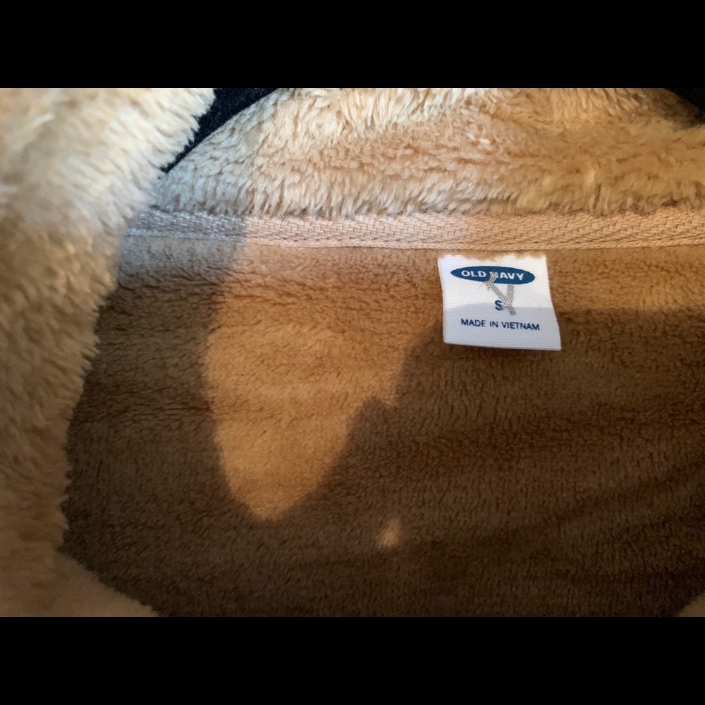 Soft Sweatshirt - Picture 4 of 8